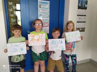 kolorowy %%C5%%9Bwiat 4 s2